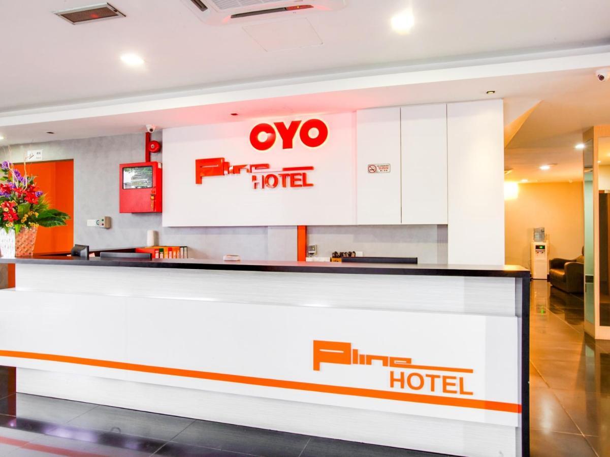 Oyo 89652 P Line Hotel Τζόχορ Μπάχρου Εξωτερικό φωτογραφία